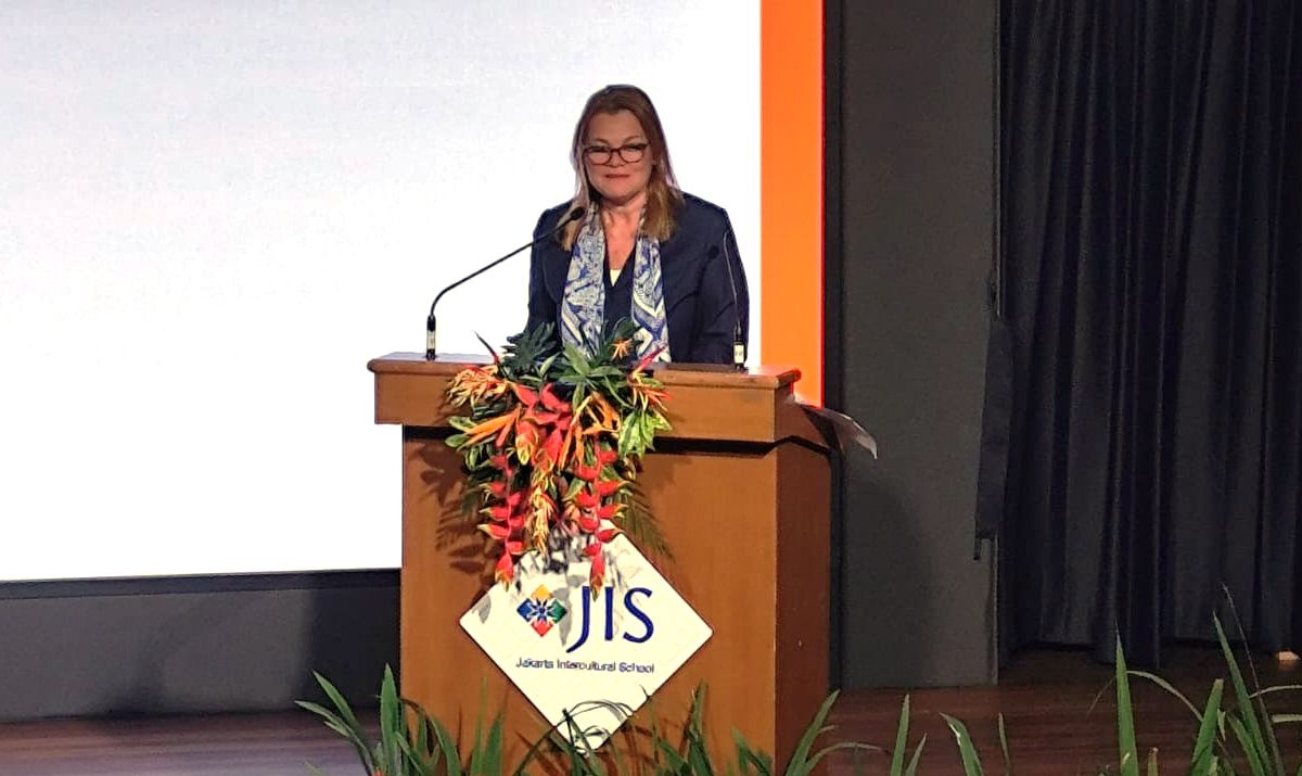 maya-nelson-jis-head-of-school-pattimura