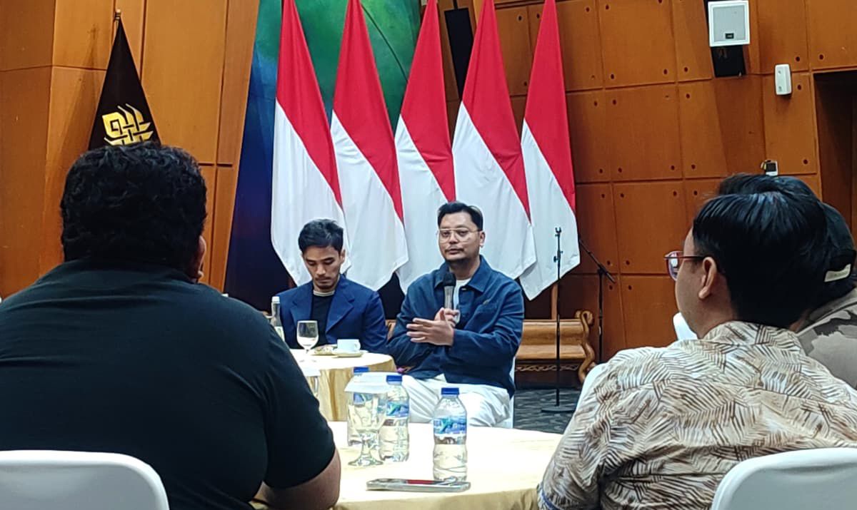 rahabi-mandra-ngofi-diskusi-film-kepahlawanan