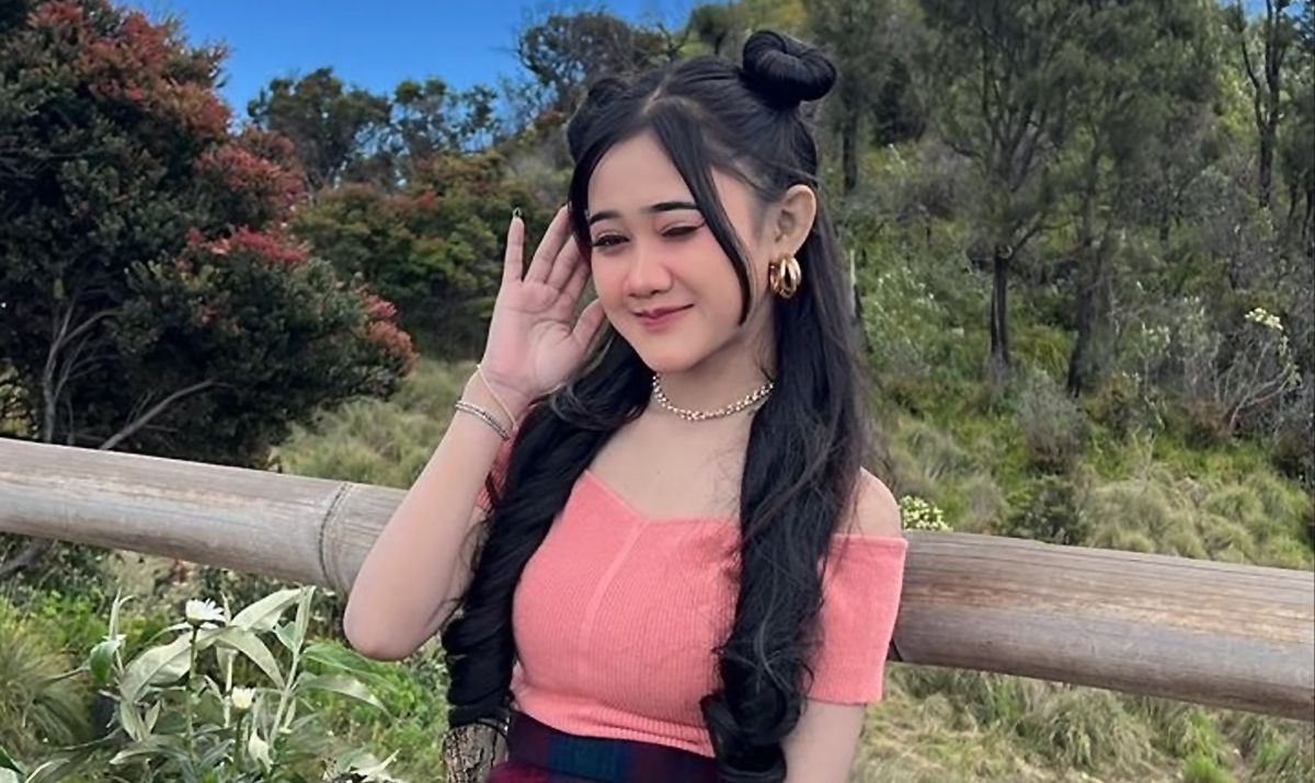 rara-angelista-penyanyi-dangdut-muda-probolinggo