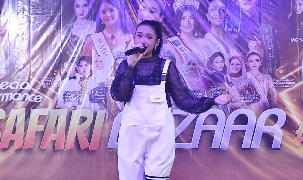 efah-aaralyn-live-performance-safari-bazaar-15