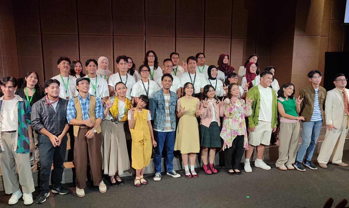 sutradara-dan-pemain-jemari-kecil