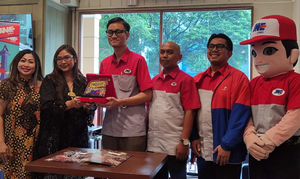 kolaborasi-jamu-umkm-phm-hotels-jne