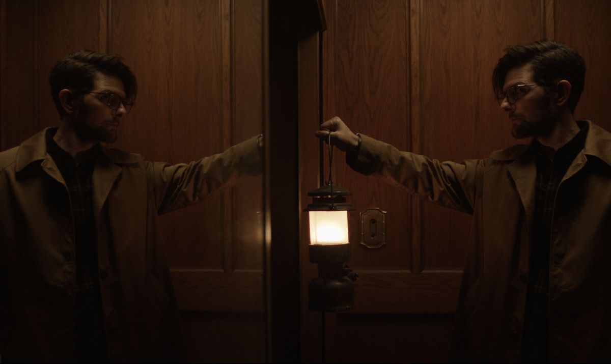 hokum-movie-minimalist-horror-scene