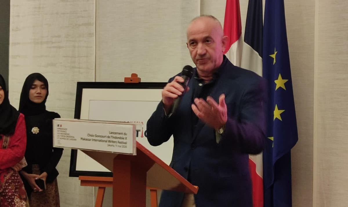philippe-claudel-choix-goncourt-jakarta