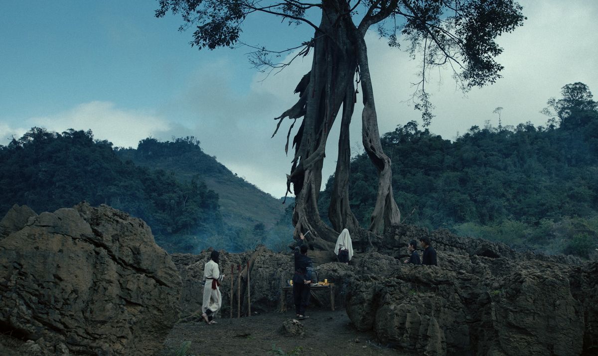 desa-pegunungan-vietnam-phi-phong-the-blood-demon