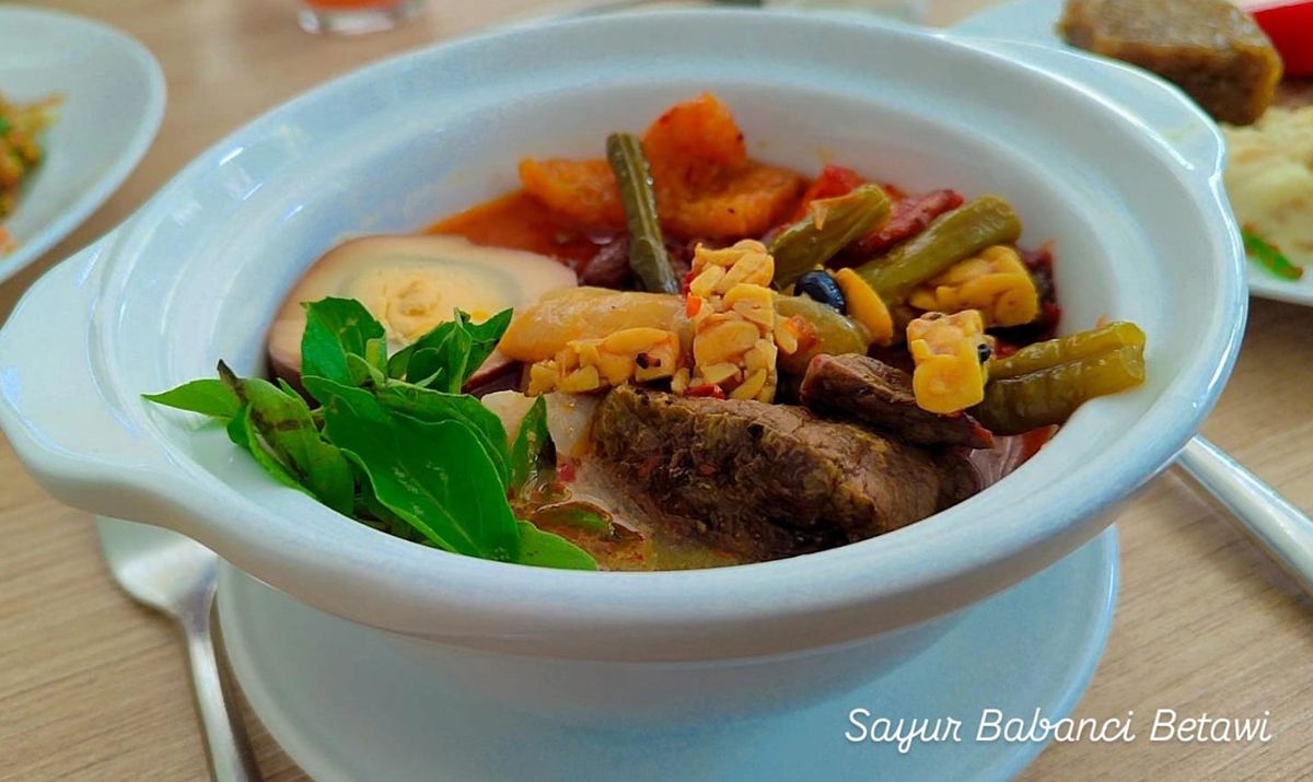 sayur-babanci-kuliner-legendaris-betawi-aston-simatupang