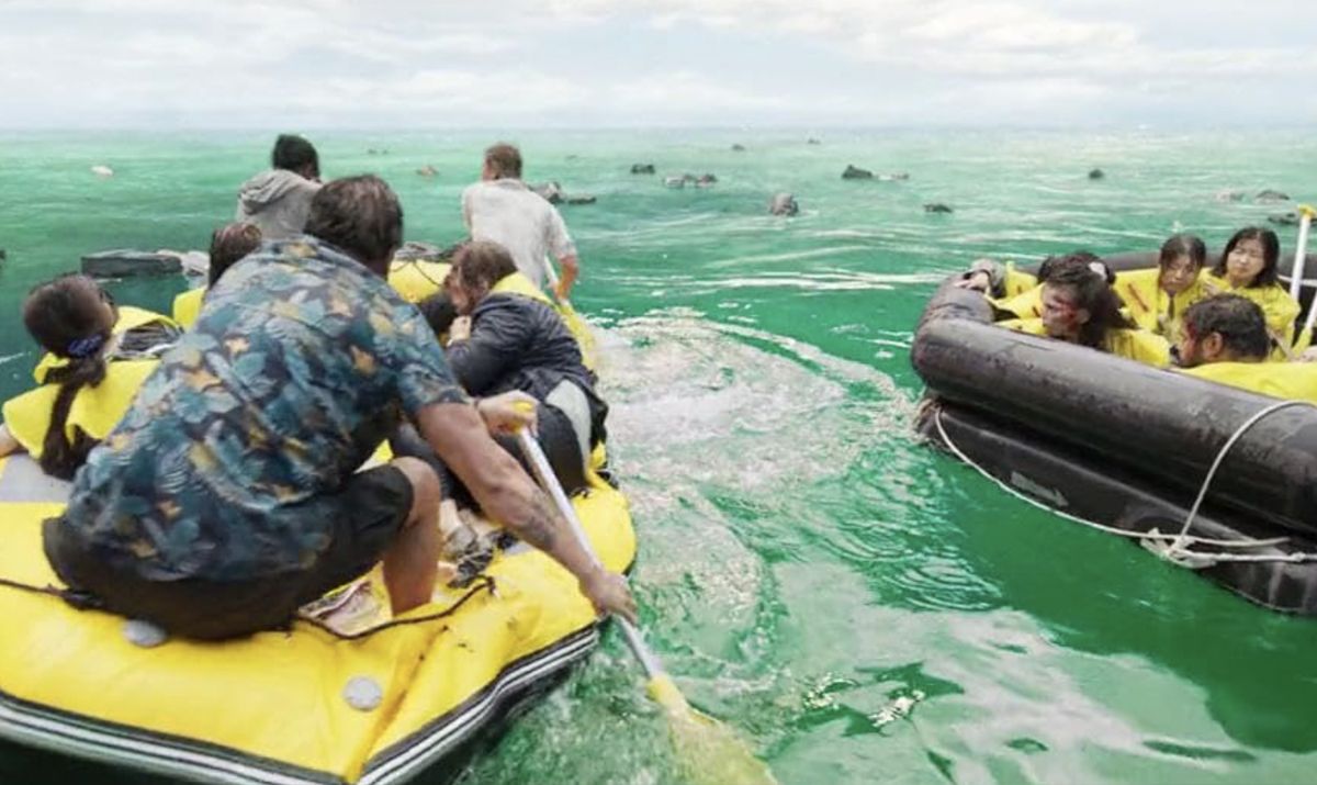 adegan-survival-film-deep-water-2026