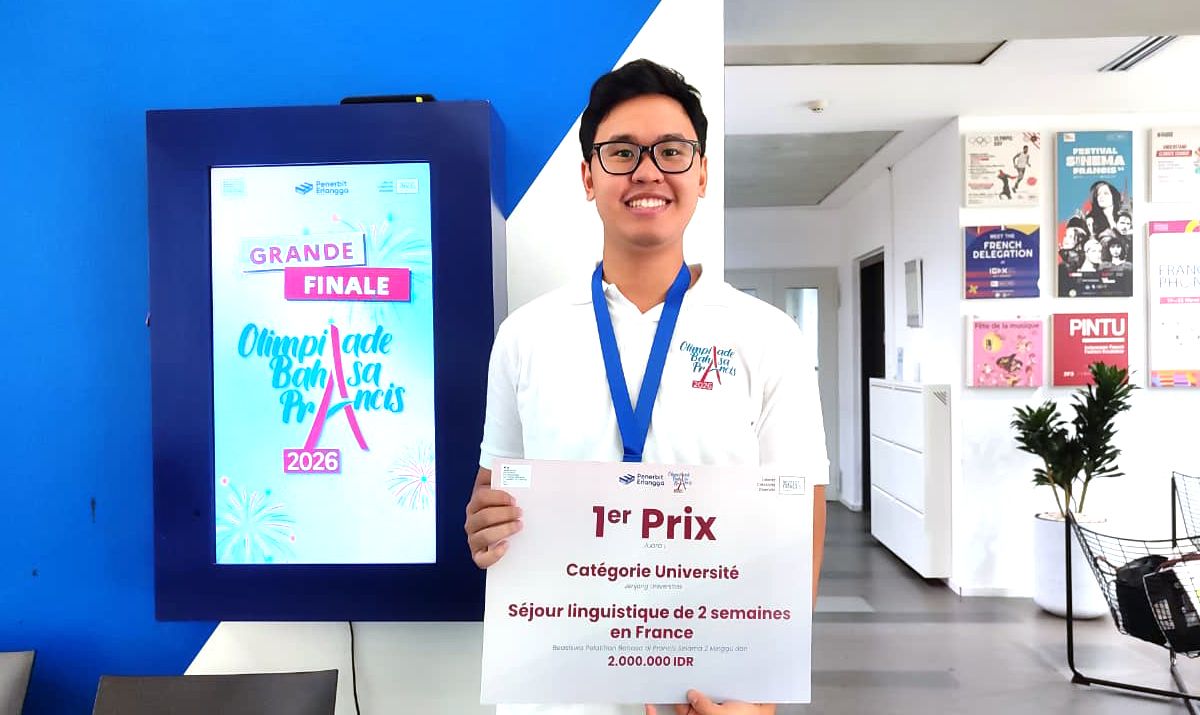 gathan-razidy-juara-olimpiade-bahasa-prancis-2026