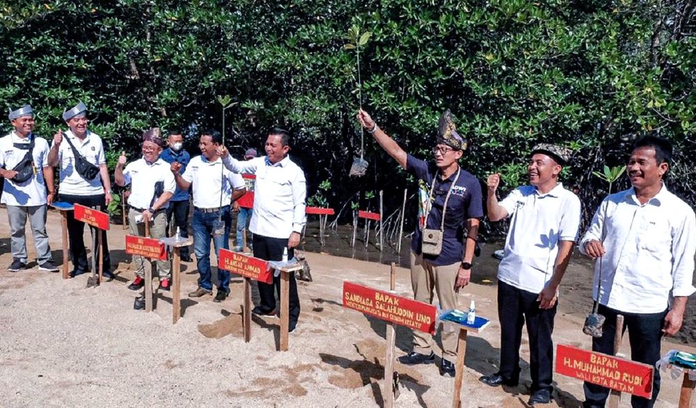 Desa Wisata Kampung Tua Bakau Serip Destinasi Ekowisata Batam