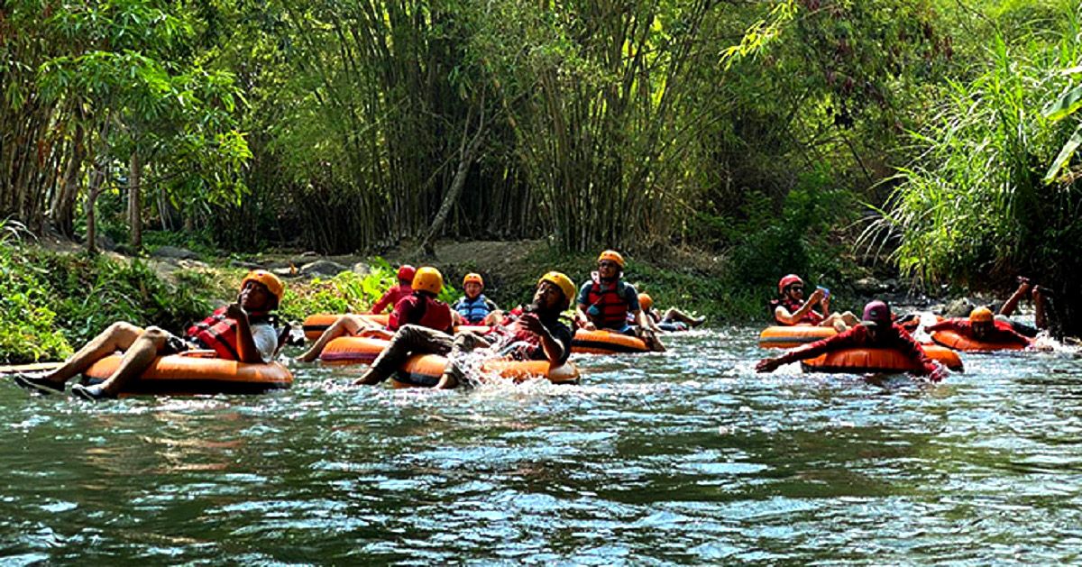 Pacu Adrenaline Lewat Tubing di Umbul Cokro