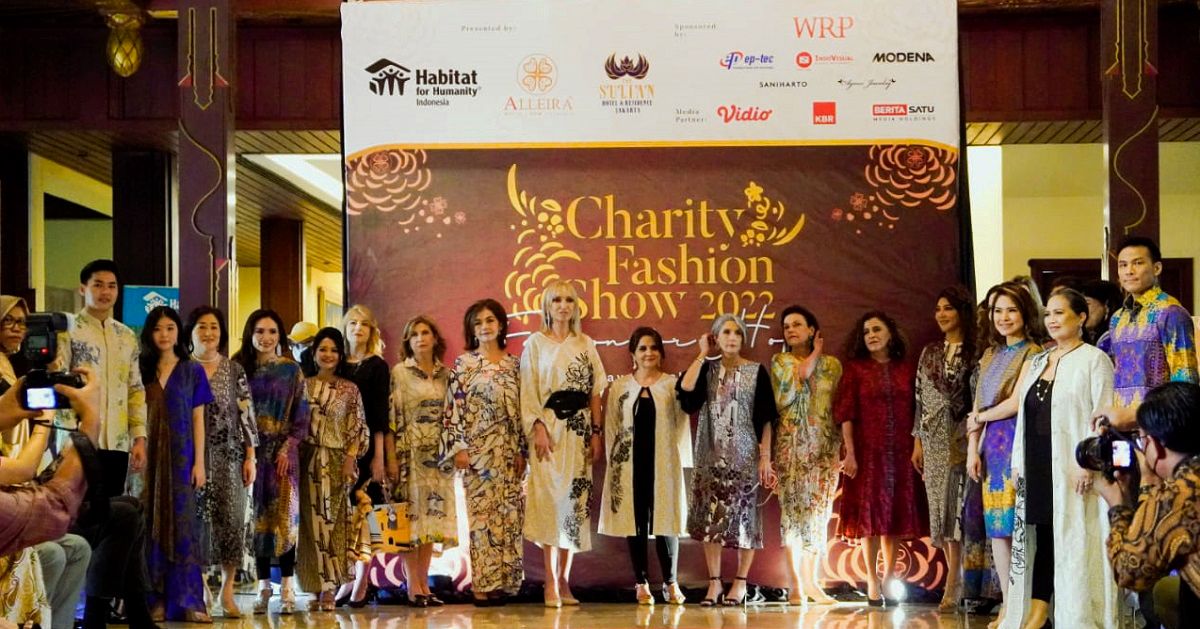Bantu Cegah Stunting, Charity Fashion Show Digelar