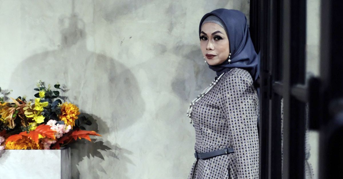 Lady Rocker Tia Veres Lebih Adem Di Mini Album Marhaban Ya Ramadhan