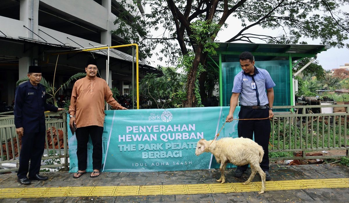 Idul Adha 1445 H The Park Pejaten Berbagi Hewan Qurban Untuk Masyarakat Sekitar