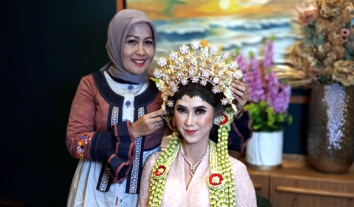 Magical Hypnomua By Euis Clarisa Inovasi MUA Pertama Di Indonesia