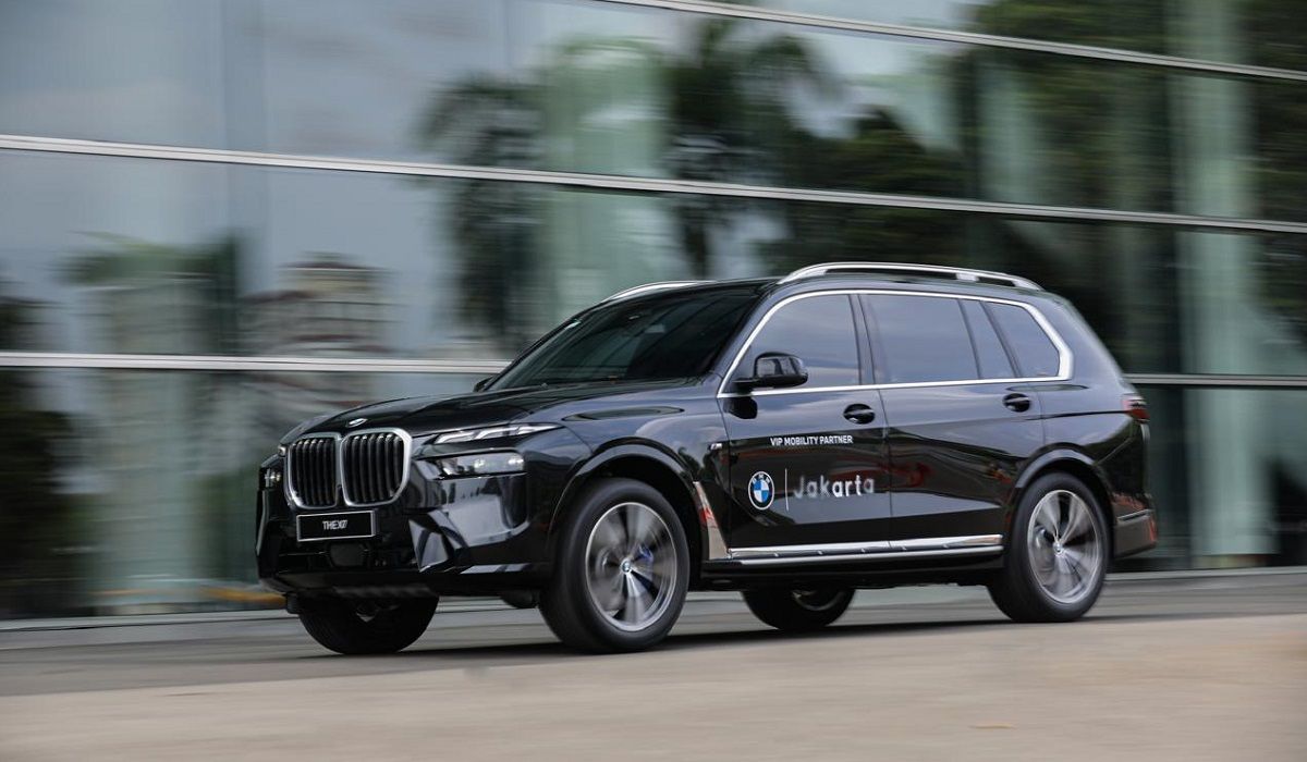 BMW X7 Terbaru Kombinasikan Elegan Serta Performa Off-Road