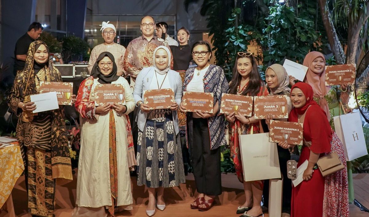 Hotel Mercure Convention Center Ancol Gelar Karnaval Batik Sebagai Upaya Lestarikan Budaya Indonesia