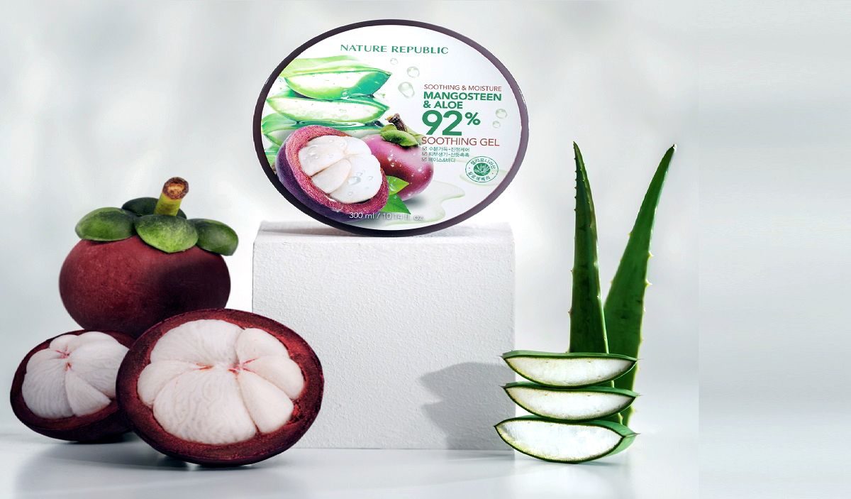 Soothing & Moisture Mangosteen Aloe 92% Soothing Gel Solusi Multifungsi Untuk Kulit