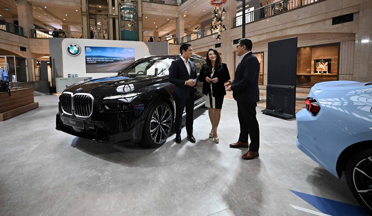 BMW & MINI Bawa Joy ke Plaza Senayan, Test Drive, Lifestyle Collection, dan Mobil Listrik Terbaru