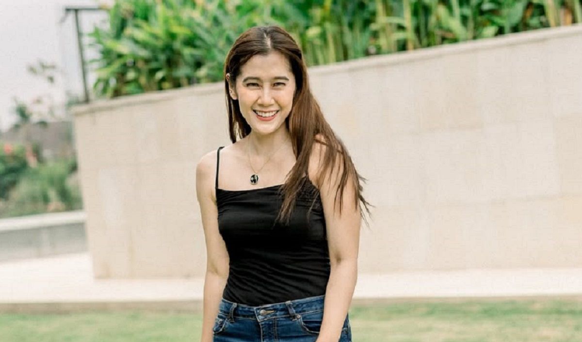 Vakum 12 Tahun, Ardina Rasti Kembali Rilis Single Baru