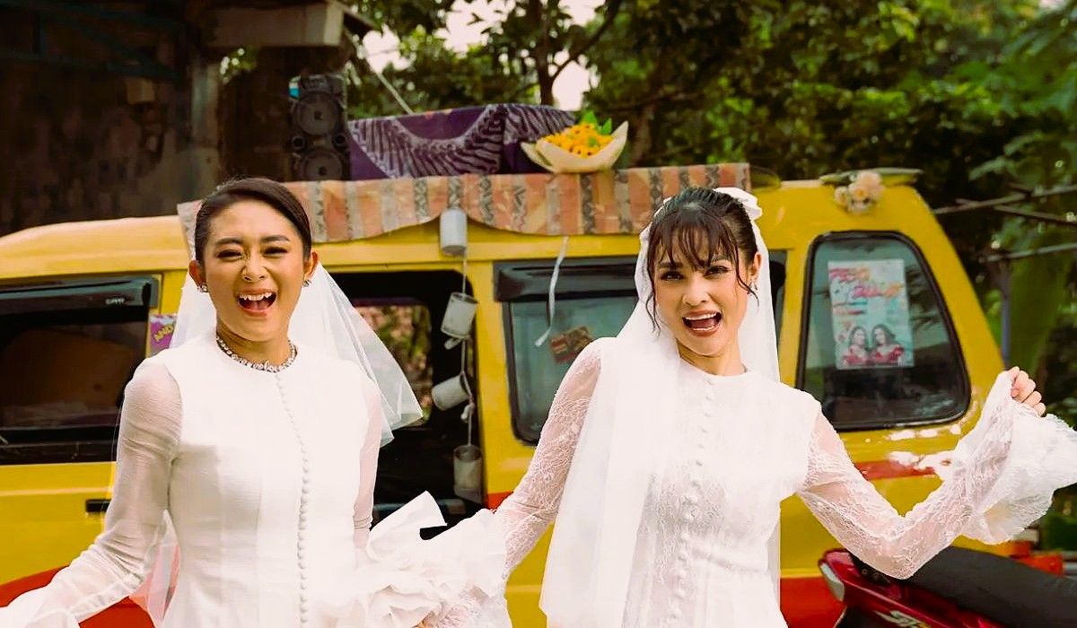 Duo Anggrek Comeback dengan Aman Aja (Sah!), Hipdut Modern