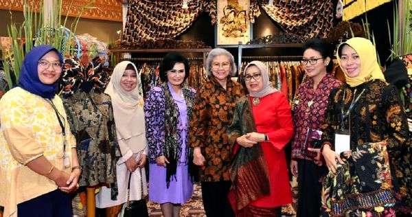 Gelar Batik Nusantara (GBN) Lestari Tak Terbatas