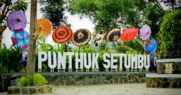 Punthuk Setumbu Spot Terbaik Saksikan Matahari Terbit Di Magelang