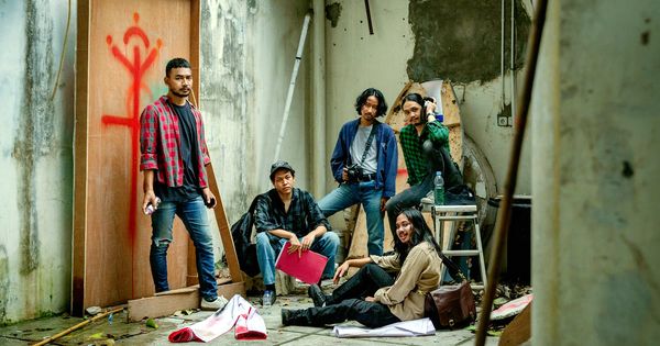 Feast Kembali Dengan Single Gugatan Rakyat Semesta