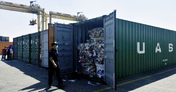 Hentikan Impor Limpah Plastik Ke Asia Pasifik