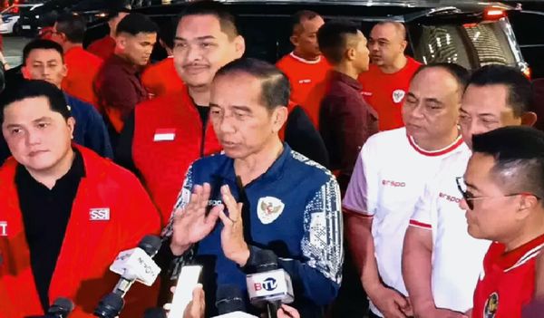 Menpora Dito Ariotedjo Dampingi Presiden Joko Widodo Tonton Laga Timnas Indonesia Melawan Australia