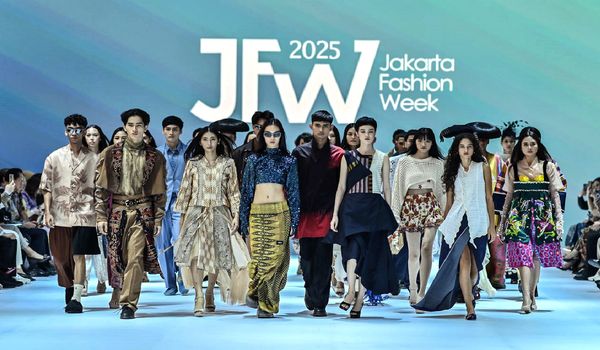 Kembali Bekerjasama Dengan Pondok Indah Mall JFW 2025 Resmi Dibuka