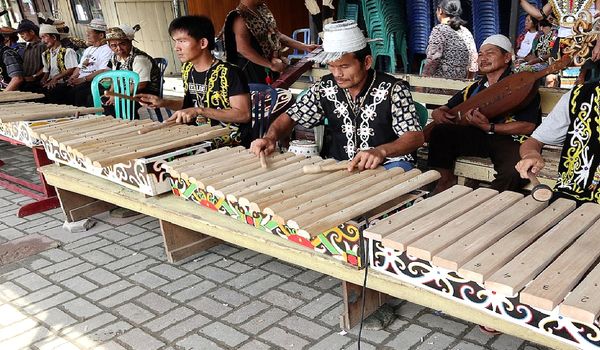 Pelestarian Budaya Musik Tradisional Kalimantan Warisan Nusantara Yang Harus Dikenal