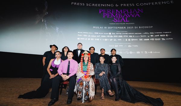 Gala Premiere Perempuan Pembawa Sial, Kutukan Bahu Laweyan dan Malam Mistis Bertabur Budaya
