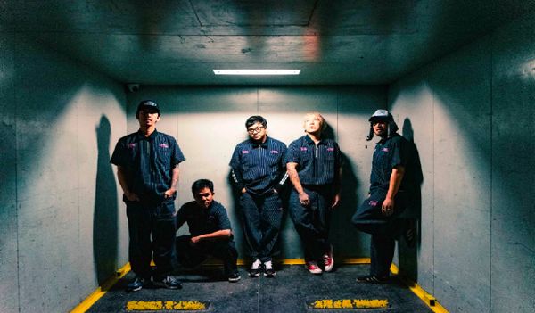 Pee Wee Gaskins Hidupkan Lagu Ikonik 90-an Lewat EP Salute from Pee Wee Gaskins : Putar Waktu Kembali