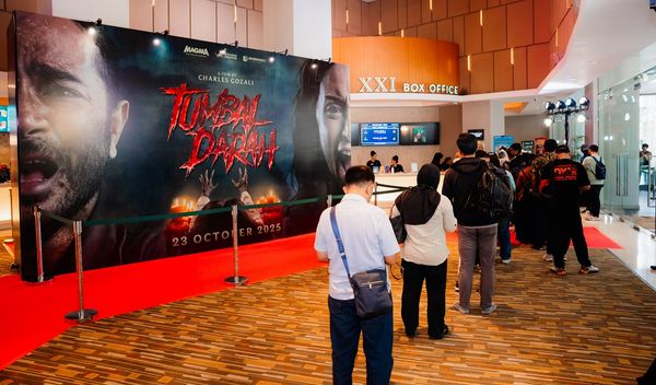 50 Ribu Penonton Buktikan Tajamnya Tumbal Darah