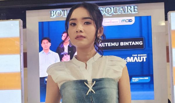 Efah Aaralyn Meriahkan Panggung Ipar Adalah Maut