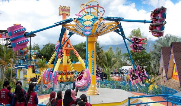 Libur Akhir Tahun, Dufan Ancol Dipadati Wisatawan Keluarga