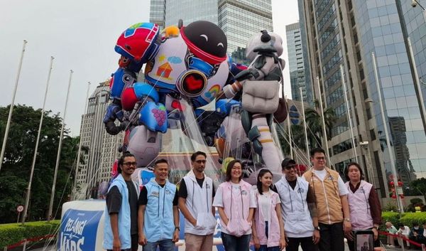Promosi Unik Pelangi di Mars, Balon Raksasa di SCBD