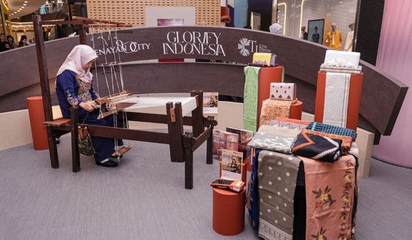 Weaving Archipelago Angkat Tenun Jadi Kekuatan Ekonomi Kreatif