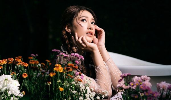 Amanda Caesa Rilis EP Cute Talks, Kisah Cinta Tanpa Kepastian