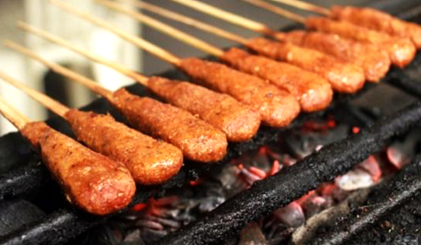Sate Lembut Warisan Kuliner Betawi dengan Cita Rasa Khas dan Tradisi Lebaran
